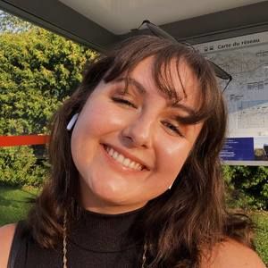 Meet your Posher, Amy